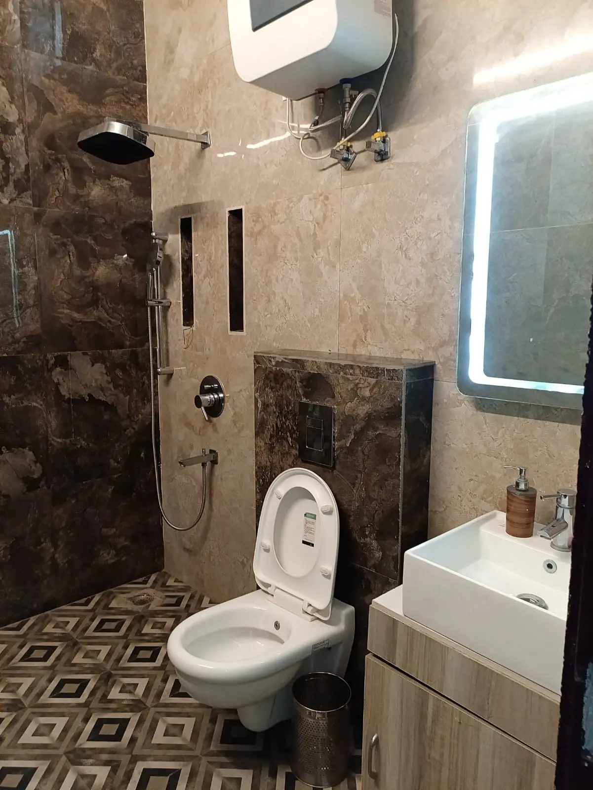 Bedroom Bathroom 2