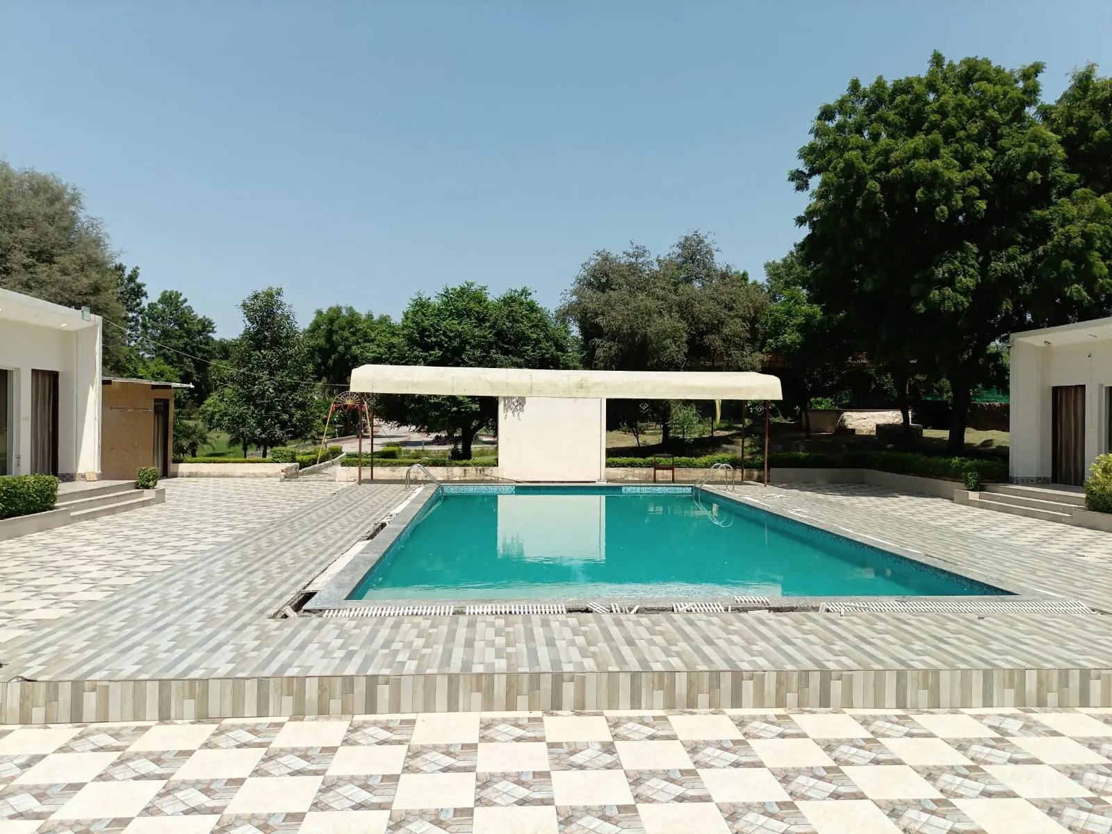 Swimming Pool 2